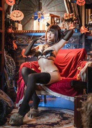 欧美超模凯莉詹娜写真_DVD在线手机播放