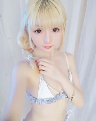wwe欧美美女直播_超清电影在线看