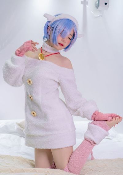 美女视频黄女黄又免费看性色_BD韩语高清完整版