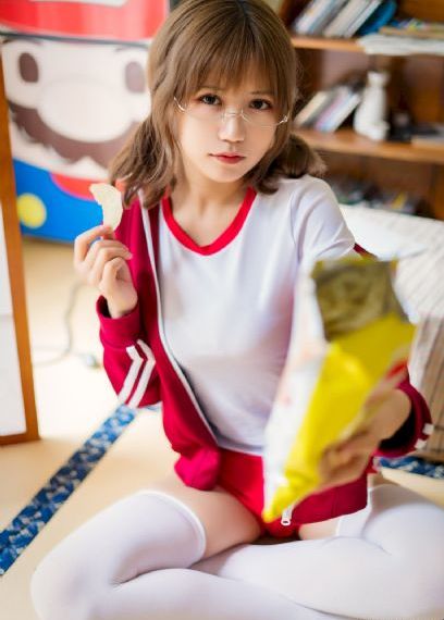 日本全部av女明星名字_国产剧免费电视剧