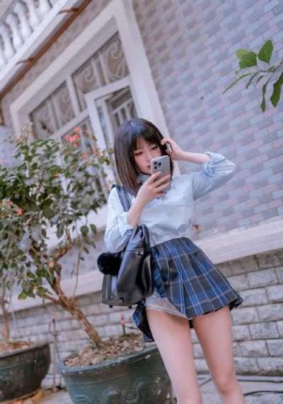 久久香综合精品久久伊人_HD迅雷电影在线