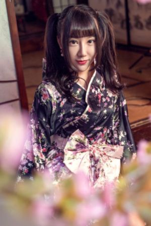 办公室制服少妇秘书_4K在线视频播放