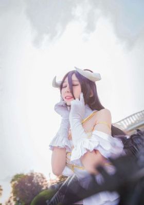 亚洲精品久久久一区_HD高清完整版播放